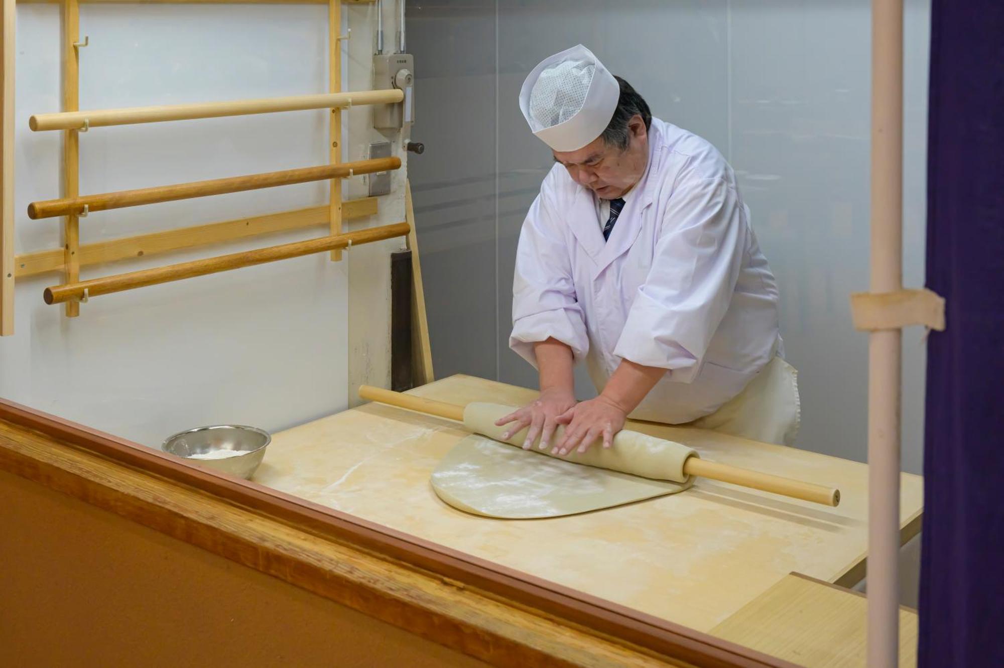 สึกิโอกะ โฮเต็ล Hotel Kaminoyama ภายนอก รูปภาพ