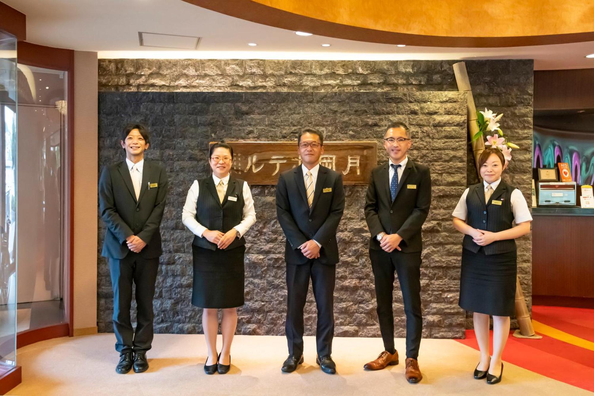 สึกิโอกะ โฮเต็ล Hotel Kaminoyama ภายนอก รูปภาพ