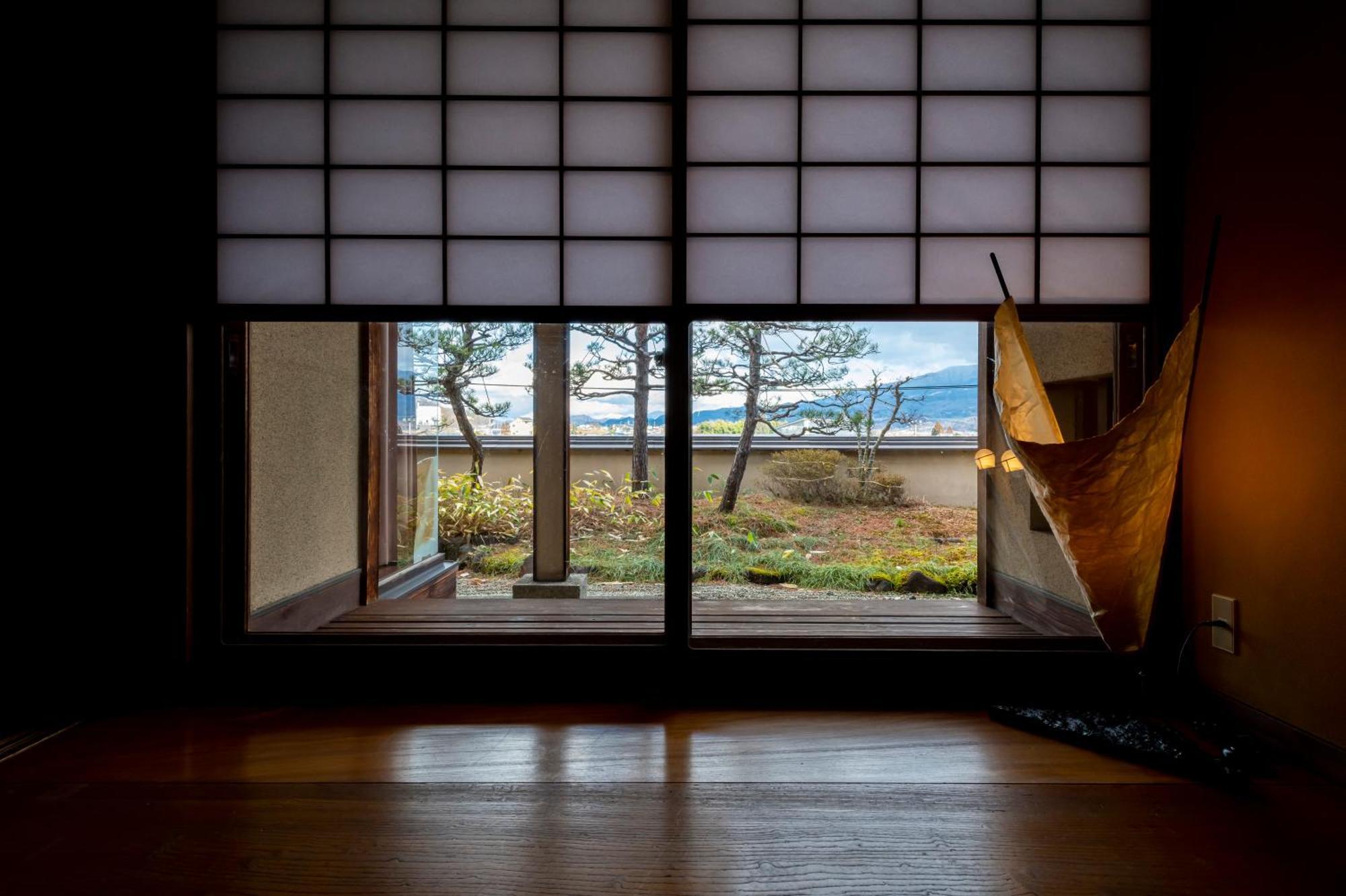 สึกิโอกะ โฮเต็ล Hotel Kaminoyama ภายนอก รูปภาพ
